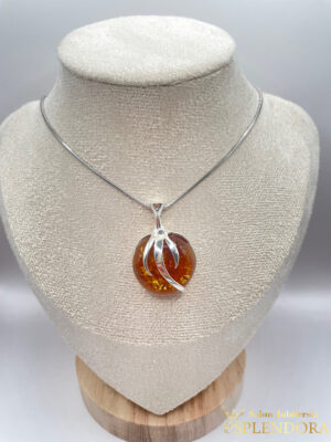 Zawieszka z bursztynem